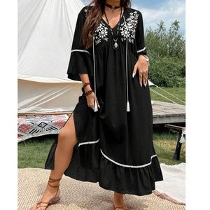 Plus Floral Print V neck 3/4 Sleeve Maxi Dress